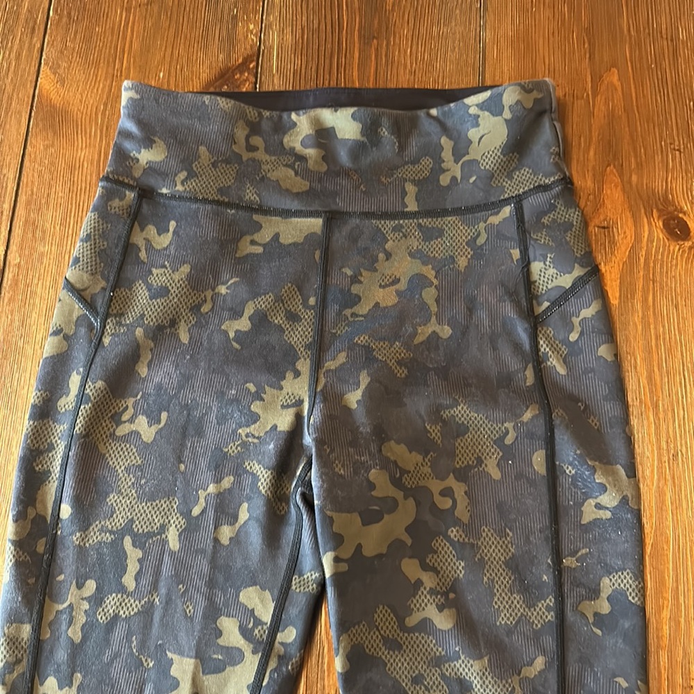 Sweaty Betty Zero Gravity High-Waisted 7/8 Running Leggings - Picture 2 of 8